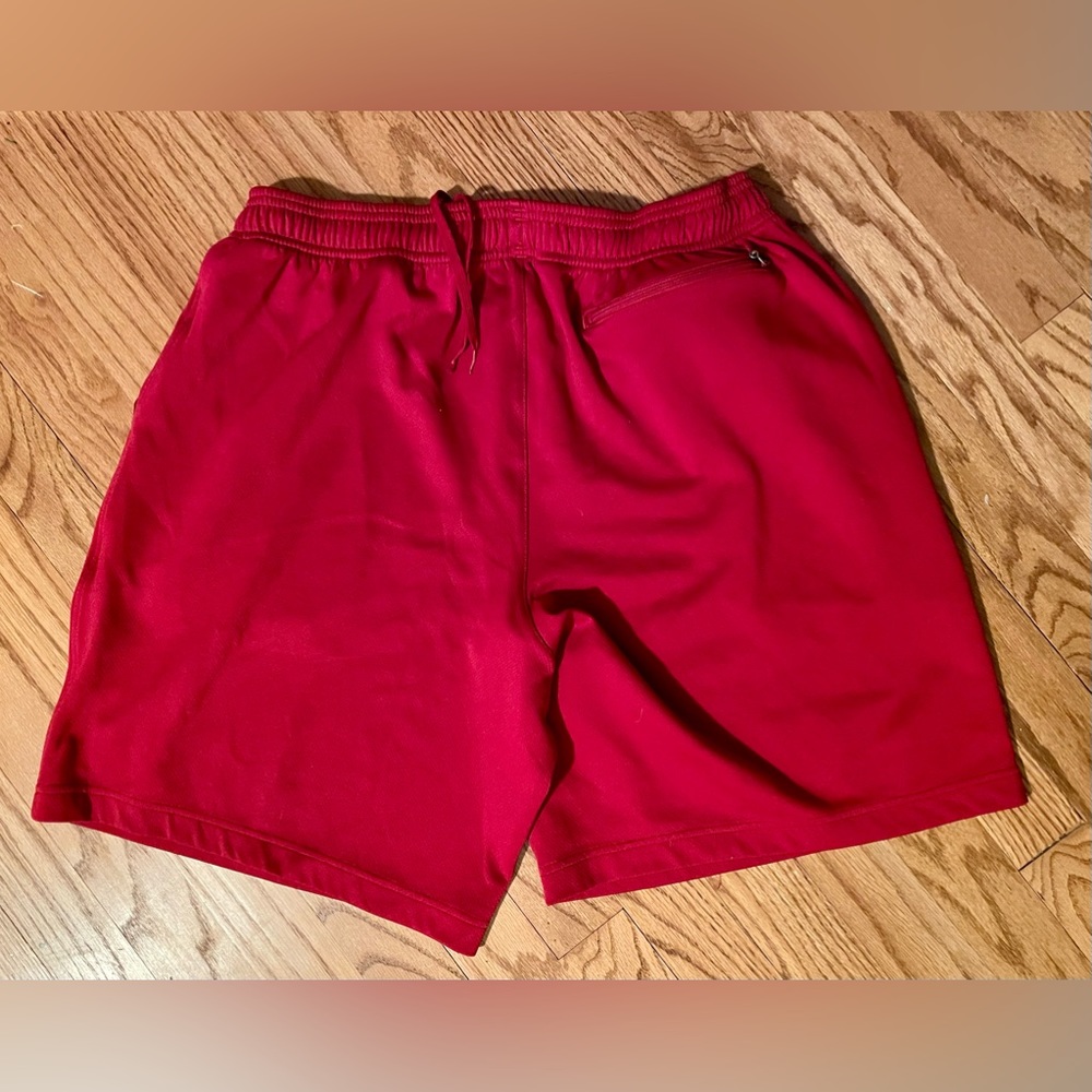 Arkansas Razorbacks :: Adidas shorts :: Size Large - Picture 2 of 4
